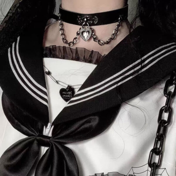 Lock my choker