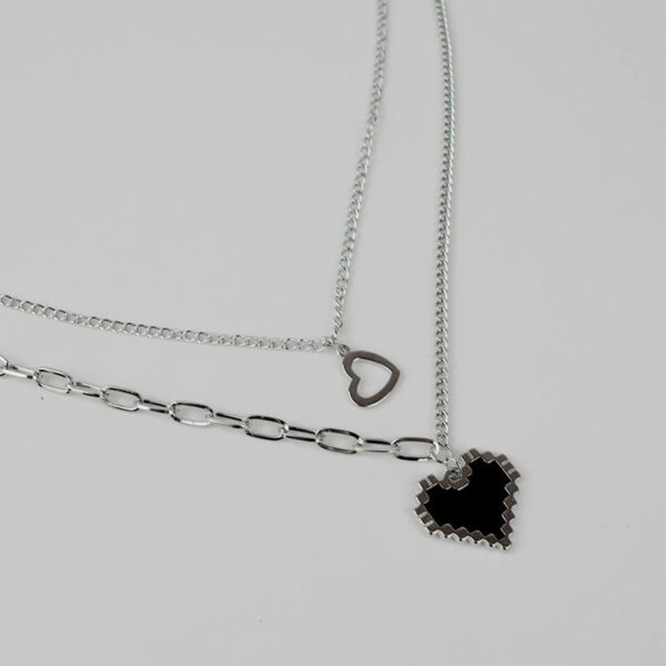 Pixel chains necklace - Image 3