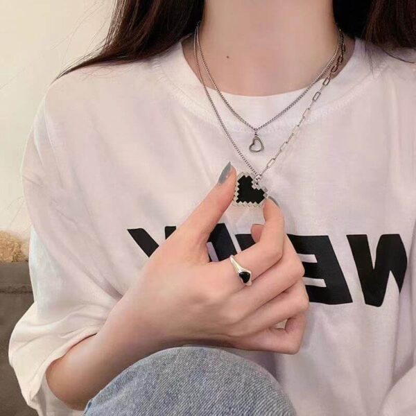 Pixel chains necklace - Image 4