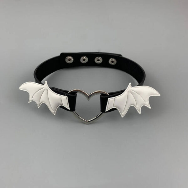 evil wings choker